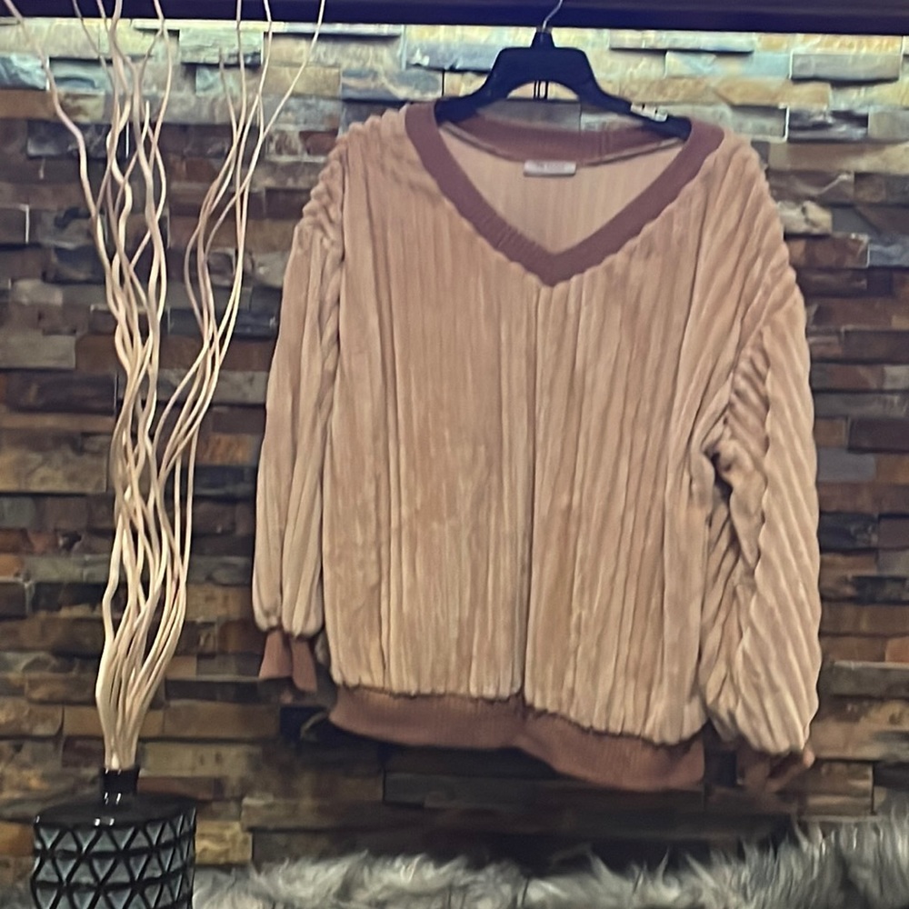 Oversized boutique sweater